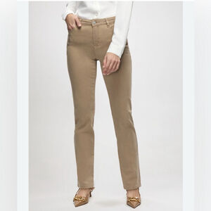 Laura Beige Straight Leg embroidered Pants NWT size 18
